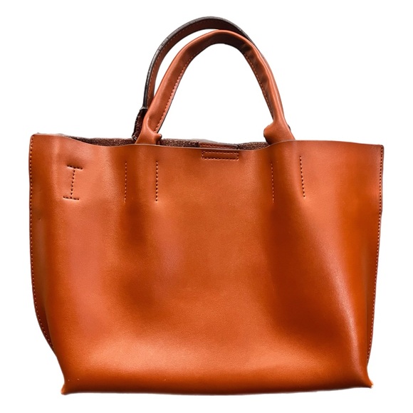 Everlane Handbags - Co Lab brown tan camel leather crossbody tote purse